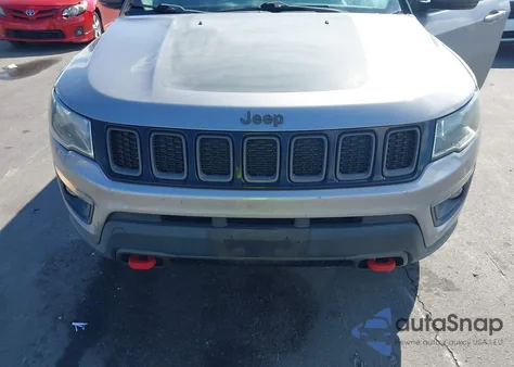 2018 Jeep Compass Trailhawk 4X4 z USA, uszkodzony, nr VIN 3C4NJDDB6JT417505